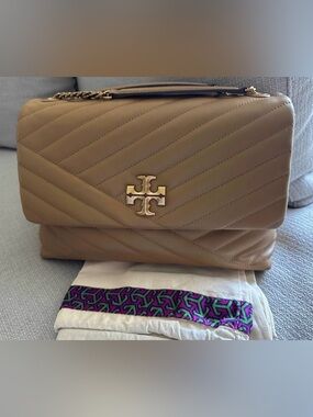 Tory Burch Chevron Quilted Shoulder Bag in Almond with Gold Logo
